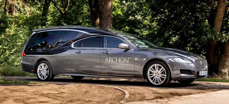 Auto Zakładu Pogrzebowego Archon